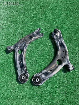 SKODA KAROQ SALINCAK SAĞ SOL