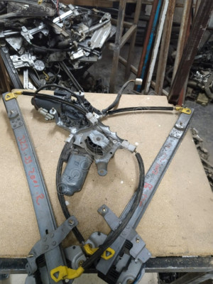 MAZDA 323 99-2003 SAĞ-SOL ÖN-ARKA CAM KRİKOLARI-ALKO OTOMOTİV
