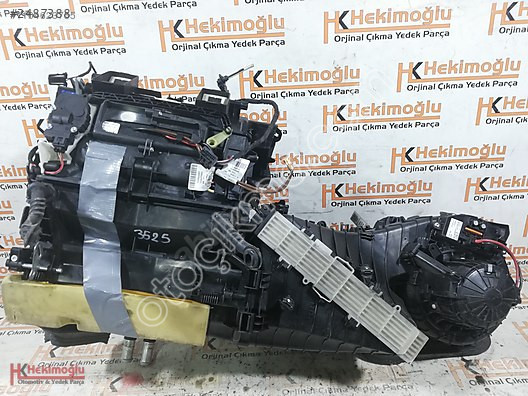 AUDİ A4 B8 KASA KALORİFER KAZANI VE MOTORU 8K1 863 933 8K1 9