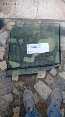 Peugeot 106 kapı camı sağ sol Orjinal sökme dkn