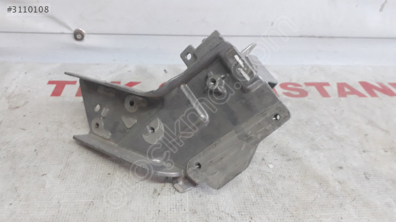 Mercedes GLC 253 ÖN PANEL AYAĞI A2536210700