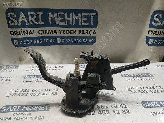 ÇIKMA VW GOLF 4 BORA GAZ PEDALI 1J1721511C