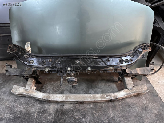 Renault Megane 2 ön panel tampon demiri