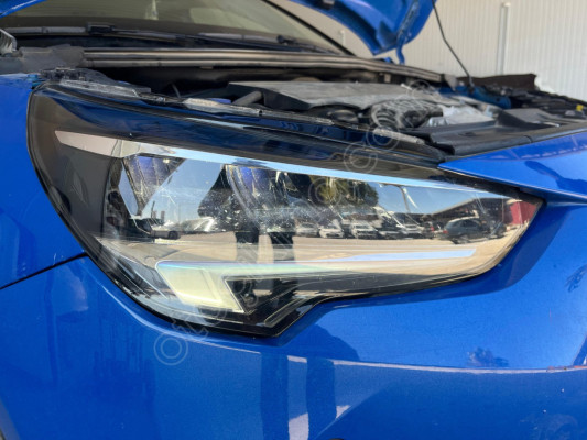 OPEL CORSA F SAĞ FAR ORJİNAL ÇIKMA (LEDLİ) - 9829522580