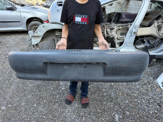 MAZDA 121 ARKA TAMPON ORJİNAL ÇIKMA TEMİZ ÜRÜN