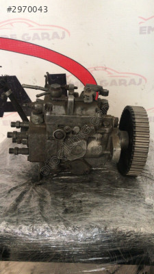 104640-3240 Mitsubishi L200 2.5 TD Mazot Pompası