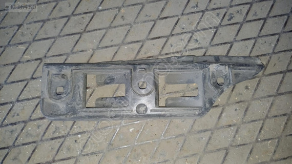 2003-2009 Volkswagen Golf 5 ön tampon sağ bağlantı braketi
