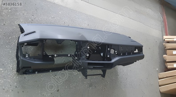 VOLKSWAGEN POLO 2018-2022 ÖN GÖĞÜS SIFIR - 2G1857003K