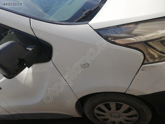RENAULT TRAFIC 2.0 SAĞ ÖN ÇAMURLUK KONUK OTO 05323167897