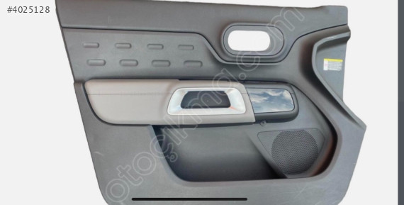 citroen c5 aircross sağ ön kapı döşemesi 98201316 FS