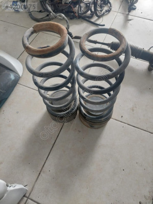 Navara Nissan Sol Helezon Yayı - Orijinal Çıkma Parça