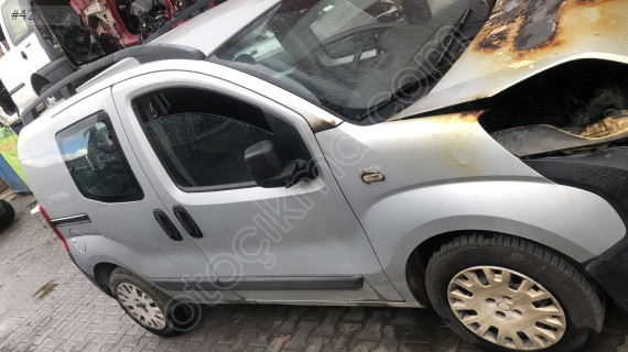 CİTROEN NEMO ORJİNAL ÇIKMA SAĞ ÖN KAPI