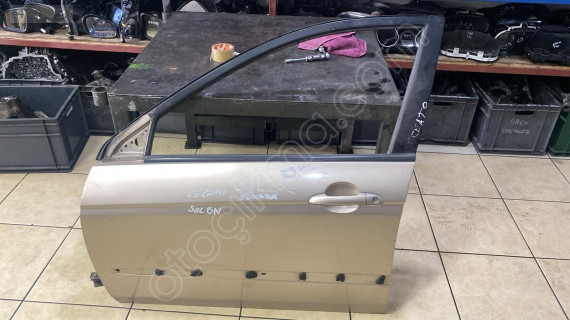 KİA CERATO SOL ÖN KAPI