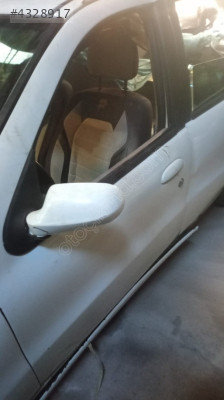 fiat albea sol ön kapı dolu