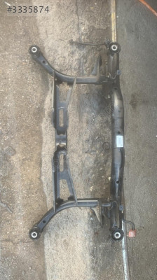 PASSAT B6 B7 ARKA TRAVERS