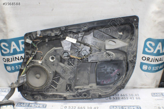 ÇIKMA FORD FİESTA SAĞ ÖN CAM KRİKOSU K-666