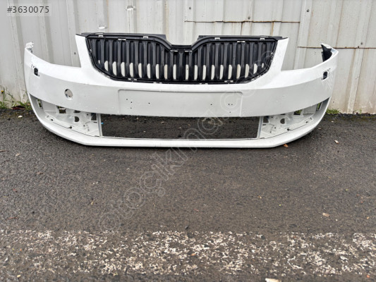SKODA OCTAVİA ÖN TAMPON ORİJİNAL ÇIKMA HATASIZ