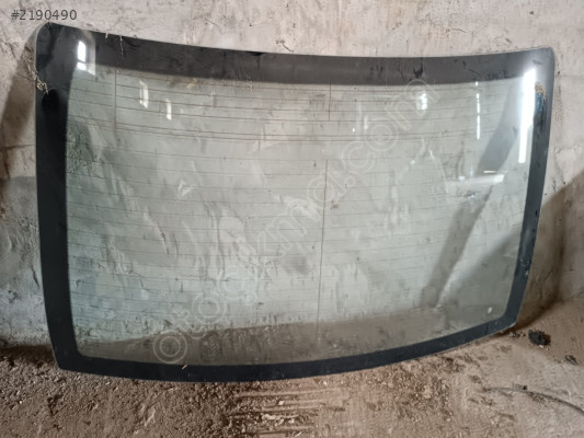 Toyota Corolla arka cam 2015-2019