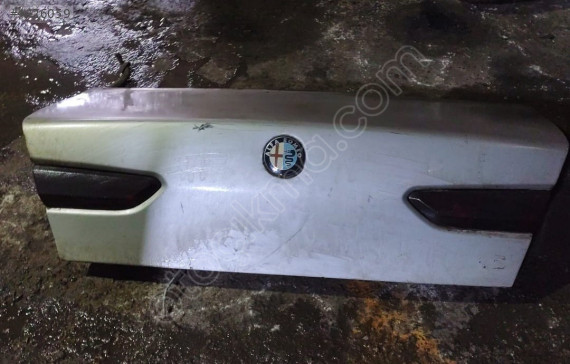 AUDİ A4 SW ARKA BAGAJ