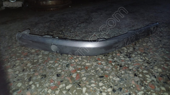 Renault Laguna 2 Sağ Arka Tampon Bandı