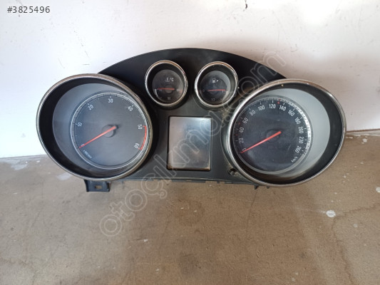 Opel Insignia çıkma orijinal kilometre saati
