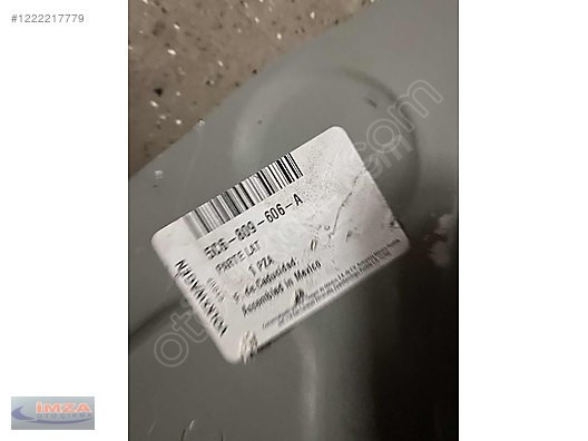 JETTA SAĞ ARKA ÇAMURLUK