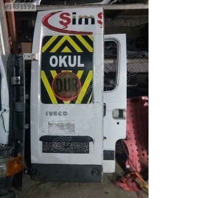İveco Daily bagaj kapısı
