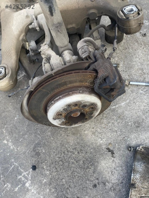 BMW F10 SOL ARKA TAŞIYICI OTO FEDAİ