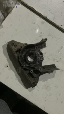 038103153D vw caddy polo golf krank kapağı