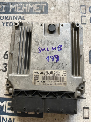 ÇIKMA SKODA SUPERB 04L 907 309 R 04L907309R MOTOR BEYNİ
