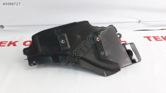 Mercedes E 212 KAPAK KOMPRESÖR KAPAĞI A2123280286