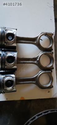 Peugeot partner tepe çıkma piston kolu