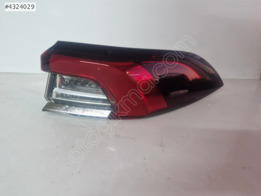 TOYOTA COROLLA SAĞ ARKA STOP LAMBASI LEDLİ 2019-2024 SIFIR AYARIN