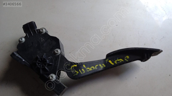 SUBARU İMPREZA OTOMATİK BENZİNLİ GAZ PEDALI
