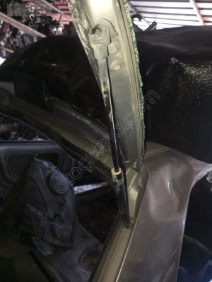 Fiat Palio bagaj amortisöru sağ sol