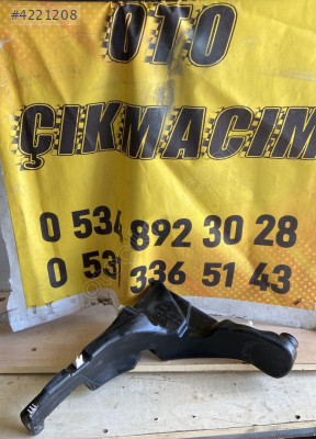 AUDİ TT SİLECEK SU DEPOSU 8S0955453