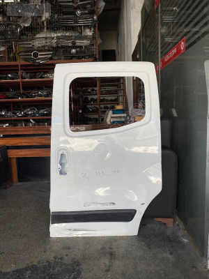 Fiat Fiorino 2016 orijinal çıkmaz sol sürgülü kapı açık kasa