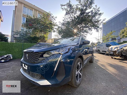 Peugeot 3008 Sol Çamurluk Sökme Parça 19-24