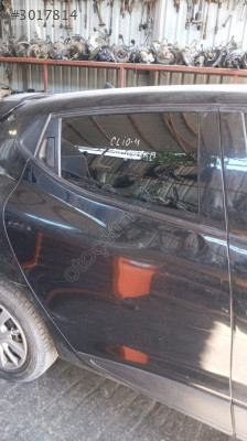 RENAULT CLİO 4 SAĞ ARKA KAPI ÇIKMA