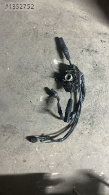 HYUNDAİ H100 ÇIKMA ORJİNAL SİNYAL SİLECEK KOLU