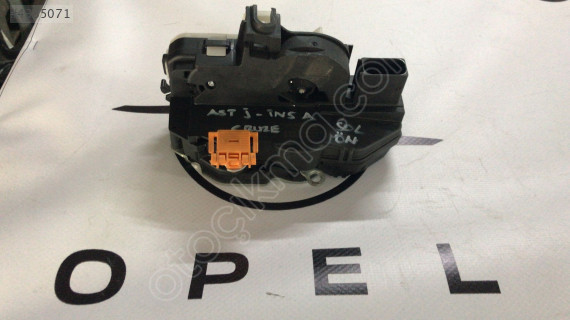 CHEVROLET CRUZE SOL ÖN KAPI KİLİDİ ÇIKMA ORJİNAL YEDEK PARÇA