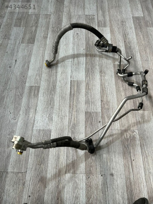 VOLKSWAGEN GOLF 5 KLİMA BORUSU 1K0820743 ÇIKMA