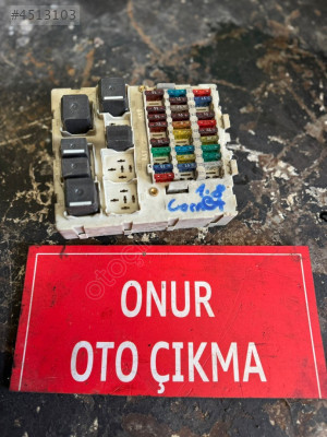 FORD CONNECT İÇ SİGORTA KUTUSU