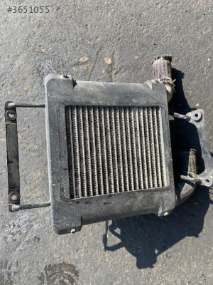 HYUNDAİ STAREX KAMYONET ÇIKMA DOLU İNTERCOOLER