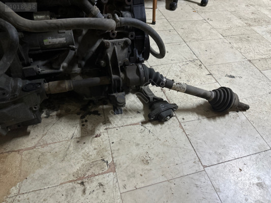Citreon c4 ön sağ aks 1.6 benzinli otomatik