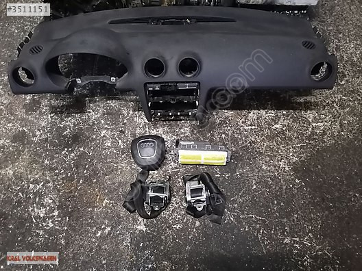 Audi A3 Ön Göğüs Airbag Takımı Torpido Çıkma Orjinal