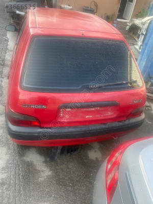 Citroen Saxo  bagaj kapağı Hatasız