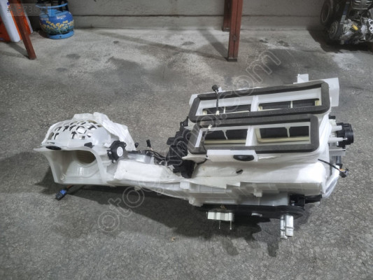 PEUGEOT  RİFTER    ÇIKMA   KALORİFER  KUTUSU