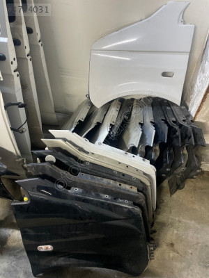 T5 T6 TRANSPORTER SAĞ SOL ÖN ÇAMURLUK