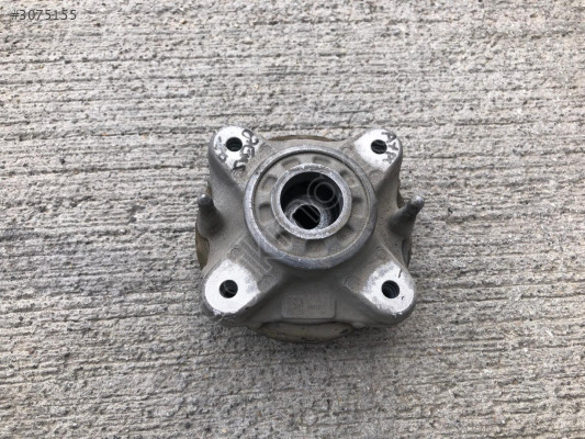 BMW 3 SERİ G20 G21 ÖN AMARTİSÖR TAKOZU 6889272-04